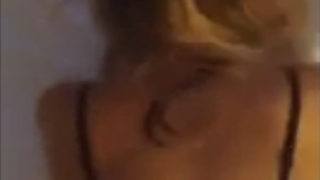 Petite salope algérienne se fait démonter par un khey